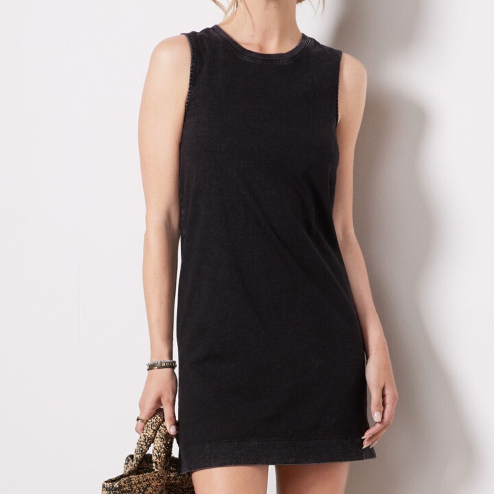NWT evereve / z supply black dress